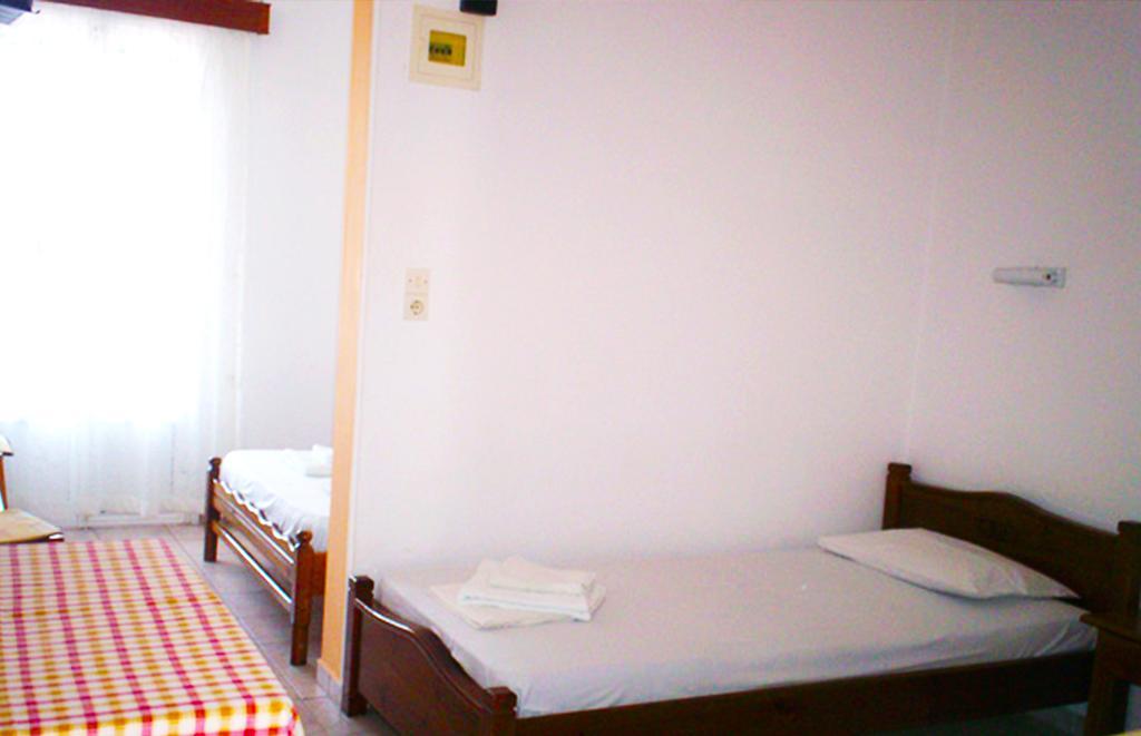 Vaso Rooms Livadakia Exterior photo